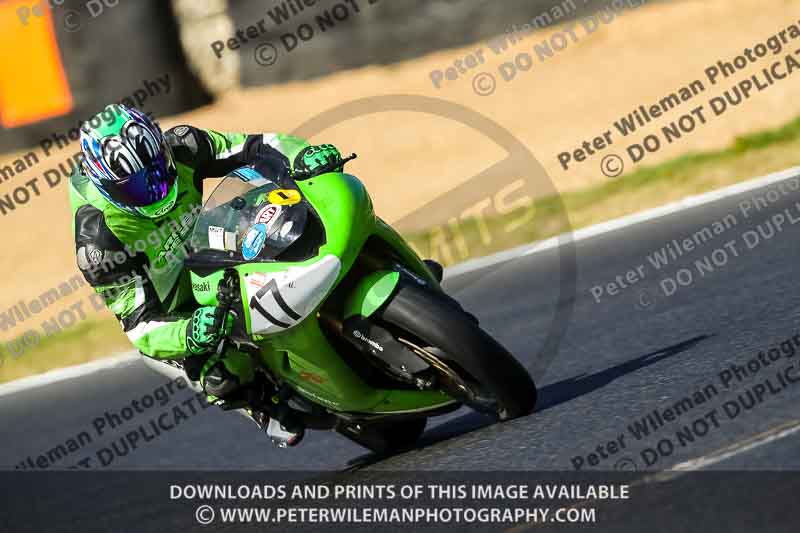 brands hatch photographs;brands no limits trackday;cadwell trackday photographs;enduro digital images;event digital images;eventdigitalimages;no limits trackdays;peter wileman photography;racing digital images;trackday digital images;trackday photos